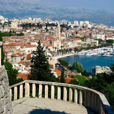 Апартаменты Lux Cindro Studio In Split Center Экстерьер фото